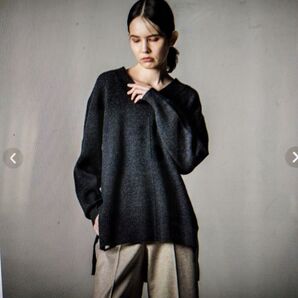 【手洗い可能】ウールカシミヤVネックチェックニット