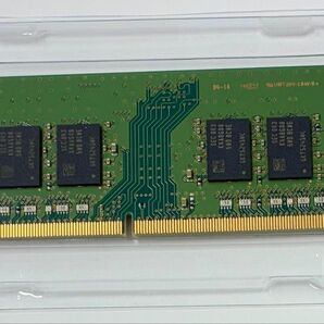 SAMSUNG 8GBメモリDDR4 PC4-2666V