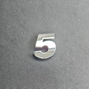 数字エンブレム プラスチック