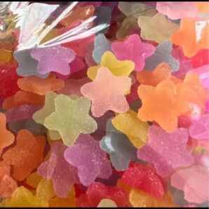 星型グミのデコパーツ100個