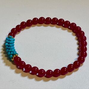 ブレスレット ルビービーズと ターコイズ ビーズ の組み合わせ