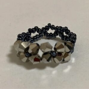 指輪 ビーズ ハンドメイド