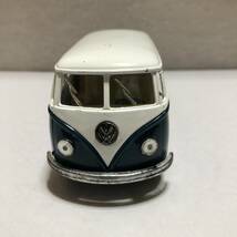 レア絶版・廃版希少！KINSMART／キンスマート！volkswagen classical Bus 1962！ダイキャストプルバックミニカー！当時物！_画像3