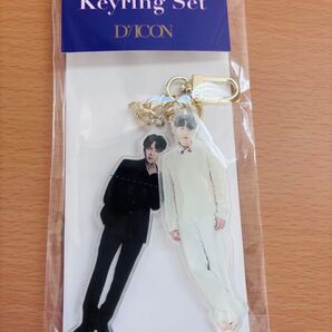 DICON ISSUE N°10 BTS SUGA GOES ON Acrylic Keyring Set