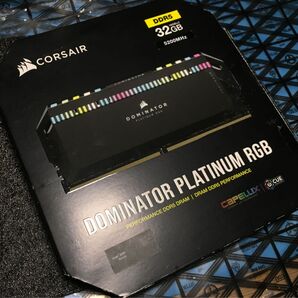 CORSAIR DOMINATOR PLATINUM RGB DDR5 32GB 5200MHz メモリ 2025/11購入品
