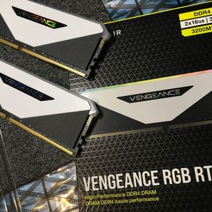 CORSAIR VENGEANCE RGB RT DDR4-3200 32GB (16GBx2) 動作品