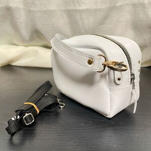 2WAYレザーポーチ