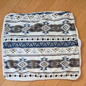 ネイティブ柄 座布団カバー