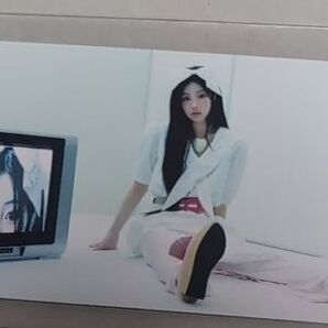 illit not cute anymore トレカ