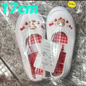 【新品】キティちゃん 上履き 17cm バレエシューズ 刺繍 パッケージ付 白