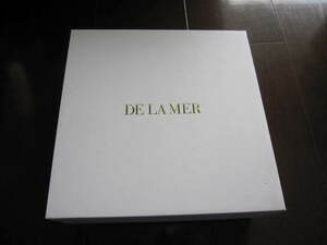  new goods unused not for sale DE LA MER De La Mer gift box square type length 21cm× width 21cm× width 9.5cm