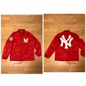 良品☆Majestic ATHLETIC／NY Yankees ヤンキース サイズM 希少.背面超BIGロゴ！ ナイロンコーチジャケット ワッペン付き スナップボタン