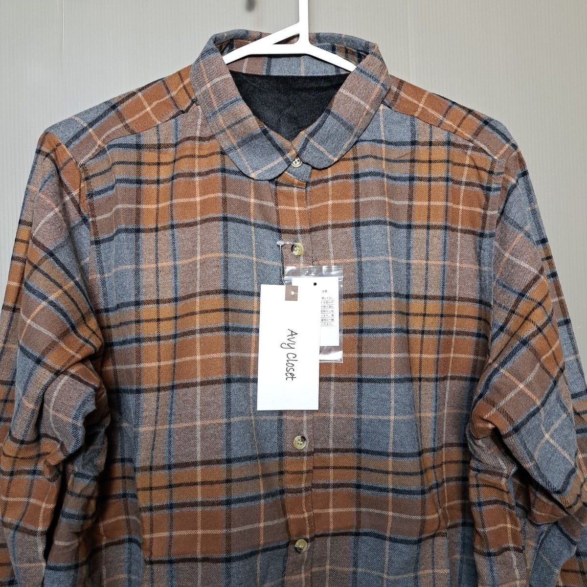 大きなサイズ　チェック柄カジュアルシャツ　トップス　レディース　3L