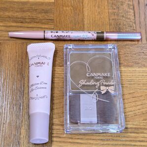CANMAKE アイブロウシェーディングパウダーリップエッセンス