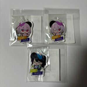 グリッドマン ドリンクガールくじ D賞 アクリルキーチェーン 宝多六花 新条アカネ