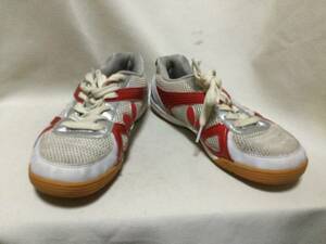 C8788*BUTTERFLY*24cm* white & red physical training pavilion shoes * mesh 