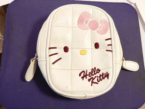 送料最安 140円：ハローキティ Hello Kitty　ポーチ(13.5x9x4cm）