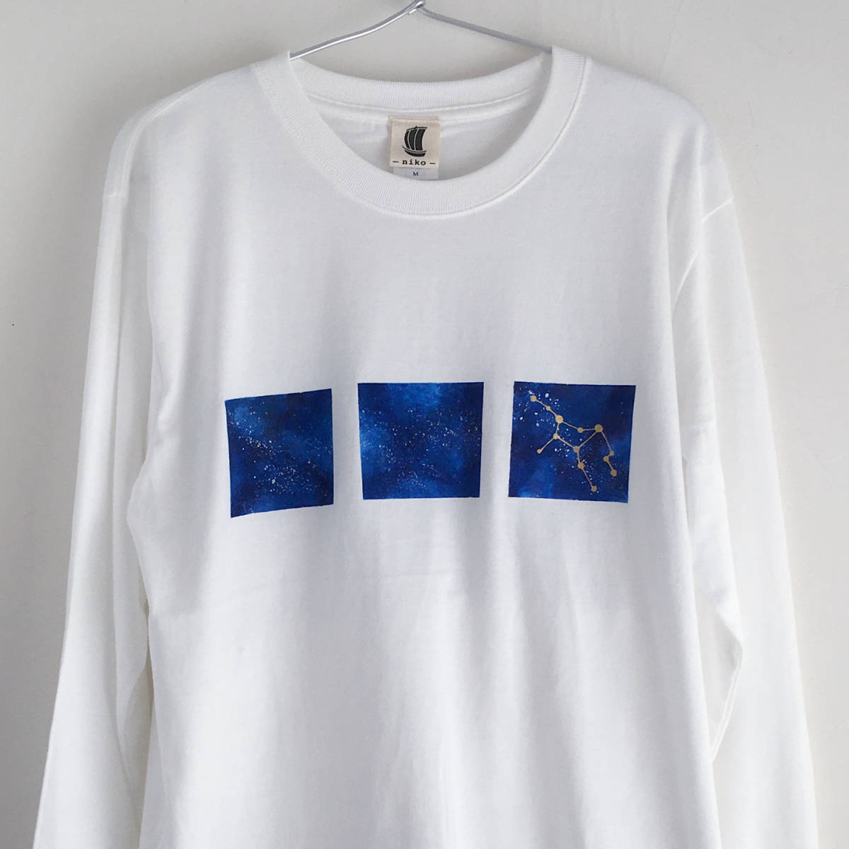 12星座選べる手描き宇宙柄長袖Tシャツ ホワイト Lサイズ 銀河 ギャラクシー 袖リブ付き ロンT, Tシャツ, 長袖, Lサイズ