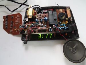 LED digital clock basis board LSI is Sanyo LM8562 use 