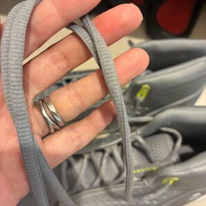 バッシュのくつひも