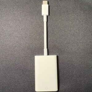 Apple アップル 純正 USB-C SDカードリーダー