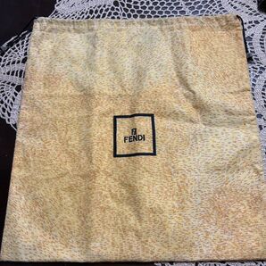 フェンディ 保管袋