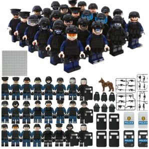 レゴ LEGO 互換 ミニフィグ 24体 警察官 警察 POLICE 特殊部隊 兵士 基礎版付き 人形 銃 武器 知育玩具 知育