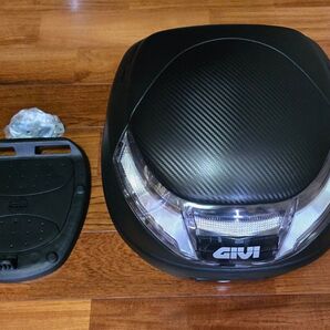 GIVI E260NX ジビ リアボックス モノロック 26L