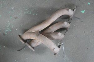 105/115 series 2000 for exhaust manifold 