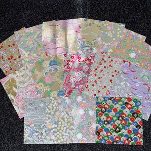 千代紙 越前友禅様 ゴールド・シルバー柄模様 (柄模様が浮き上がっている発泡仕上げの千代紙が入っております)15枚セット