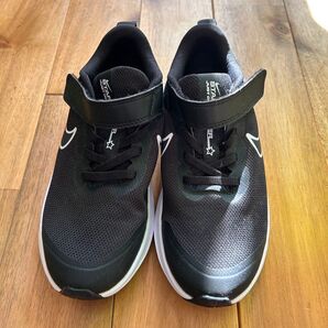 NIKE STAR RUNNER ナイキ スターランナー
