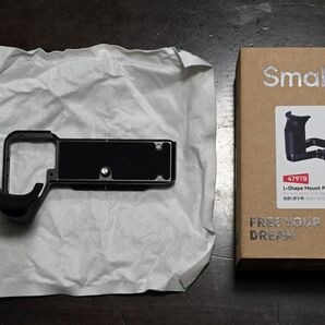 【中古美品】SmallRig A7C II/A7CR用 ボトムプレート ハンドグリップ付き / 型番4797B