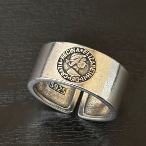 リング 指輪 スクロールラベルリング