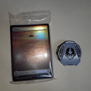 アバター クリック式ライフカウンターと基本土地foil未開封 MTG