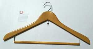 ♪ワンコイン★木製ハンガー（13）★懐かしい★昭和レトロ★Japanese Retro Wood Coat Hanger★ヴィンテージ★掘り出し物★洋服 スーツ