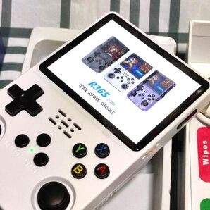 R36S ホワイト 64GB