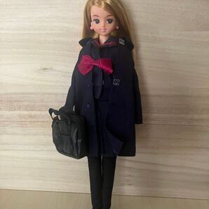 高校生 リカちゃん 人形 トイザらスオリジナル 制服 学生