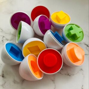 マッチングエッグ モンテッソーリ 型はめパズル パズル たまご おままごと 年末年始 お正月 プレゼント 新品【6個/ケースなし】