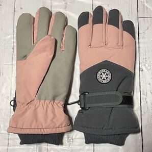 スキーグローブ スキー手袋 スノボグローブ 防寒手袋 防寒防水 スマホ対応 裏ボア付き 滑り止め 裏起毛 防撥水 ピンク