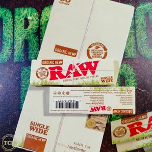 Raw オーガニックヘンプ 無漂白 極薄 ペーパー 50個 1箱 手巻き タバコ用 巻紙 ORGANIC HEMP