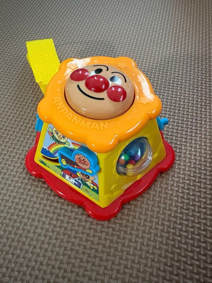アンパンマン おもちゃ 知育玩具 よくばりビジーカー