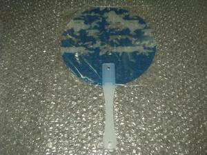  goods / "uchiwa" fan * Matsutoya Yumi [Yuming Surf And Snow in Zushi Marina Vol.17 2004]~ unopened new goods 