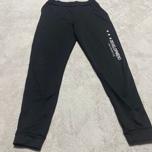 DEVELOPMENT AUTHENTIC スウェットパンツ 黒 150