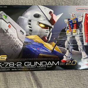 RG ガンダムver.2.0新品 ダンボール発送RX-78-2 バンダイ プラモデル BANDAI SPIRITS