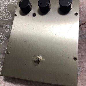 ロゴ落ちビッグマフ 稼働問題なし 注意点あり ファズ Big Muff