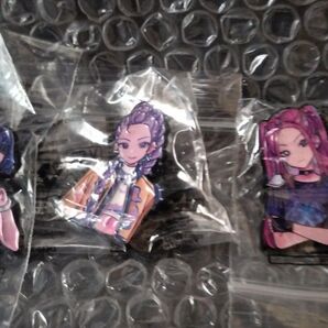 K-POPガールズ!デーモン・ハンターズ ハントリックス ピンバッジ 3種セット