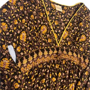 総柄 ワンピース