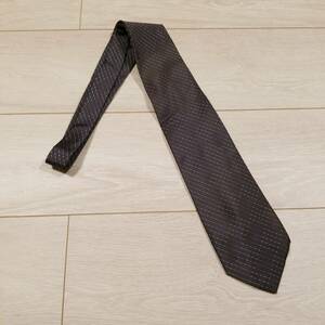 G565 最終値下げ UOMO MAX シルク 絹100％ ネクタイ グレー系 柄 日本製 国産 紳士