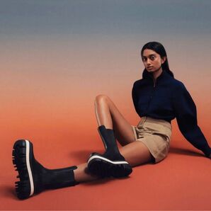 Charles &Keith Rainier レーニア プラットフォームチェルシーブーツ