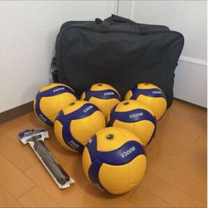 中古 美品 ミカサ バレーボール 5号球 V300W 国際公認球 検定球 6球 ボールバッグ ハンドポンプ付